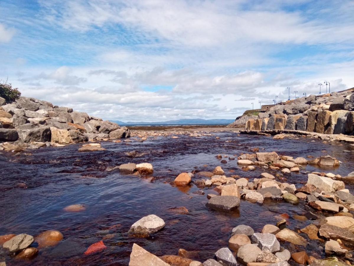 Beach Side Apartment Bundoran Esterno foto